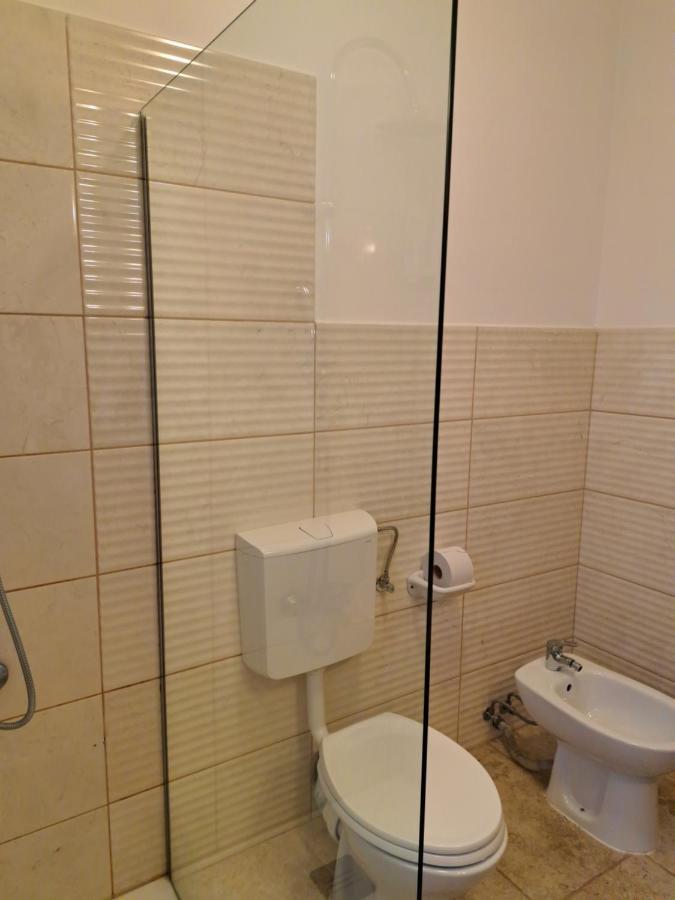 מלון Dezmir Casa Paduricea מראה חיצוני תמונה